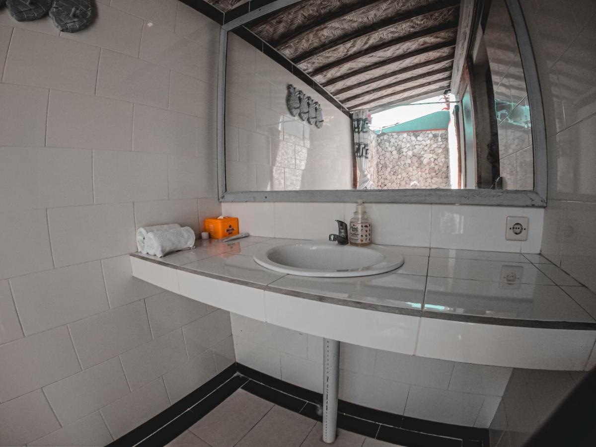 Penida Hills Hotel Batununggul Ngoại thất bức ảnh