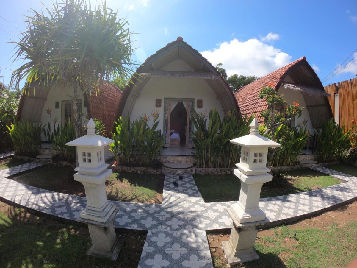 Penida Hills Hotel Batununggul Ngoại thất bức ảnh
