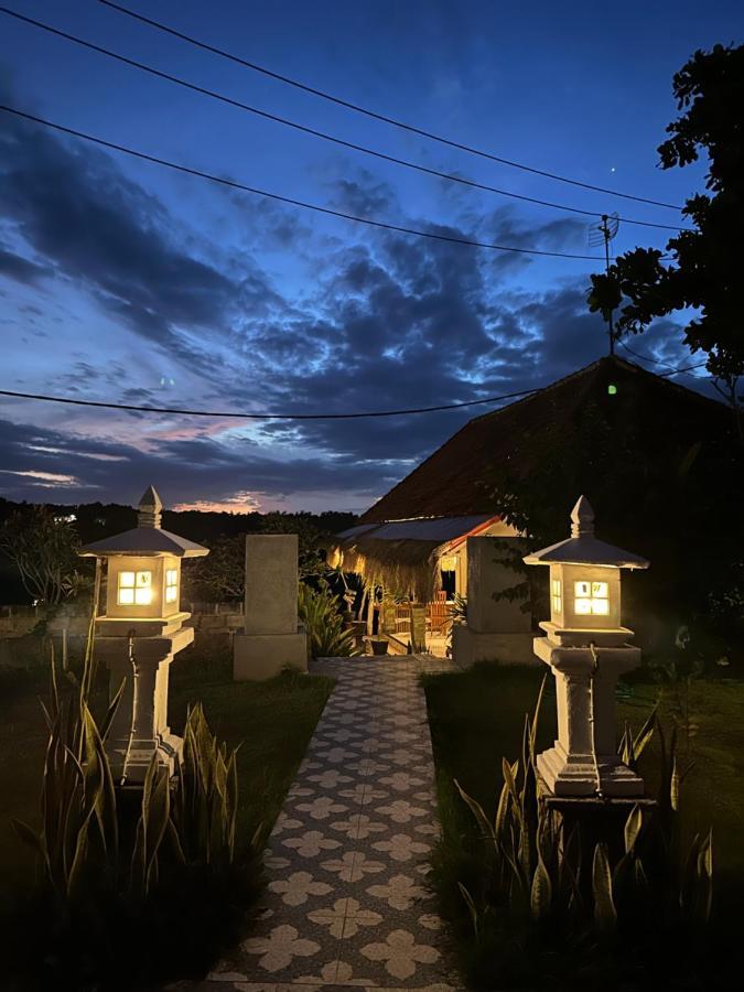 Penida Hills Hotel Batununggul Ngoại thất bức ảnh