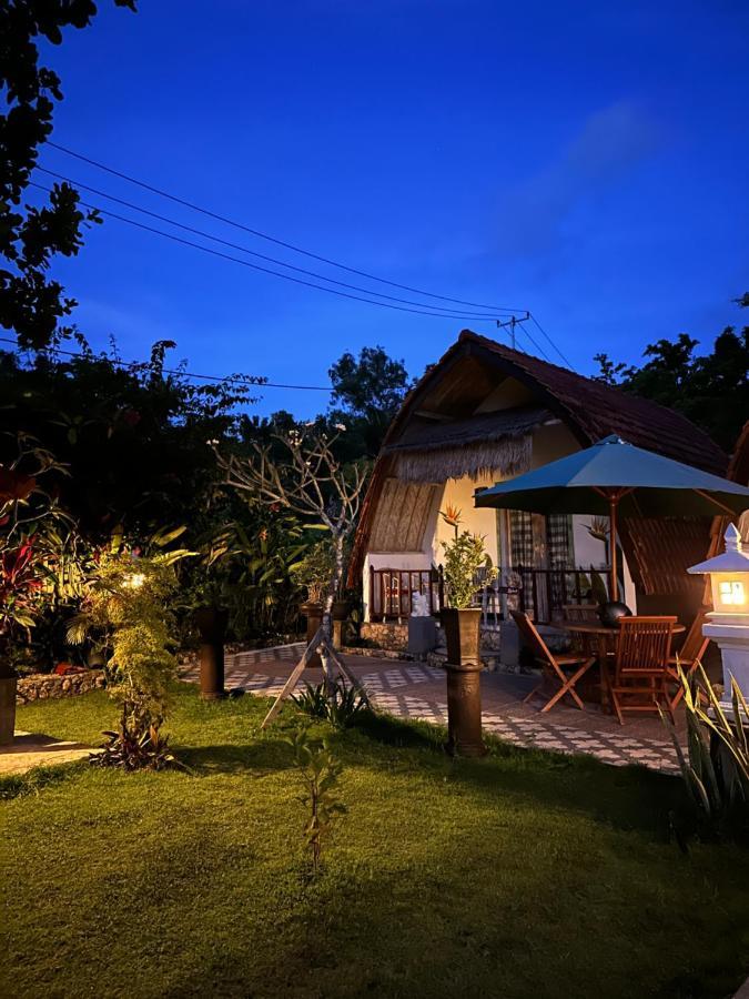 Penida Hills Hotel Batununggul Ngoại thất bức ảnh