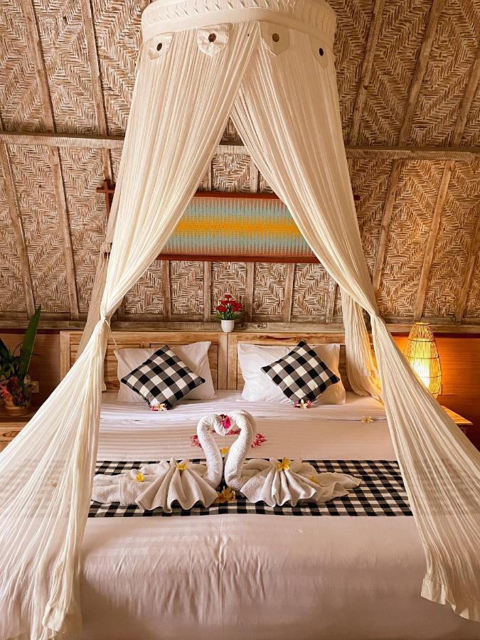 Penida Hills Hotel Batununggul Ngoại thất bức ảnh